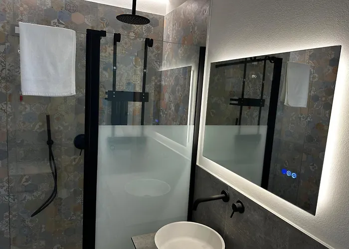 Timetofreedom Privatstrand Mit Pool Lejlighed Sirmione